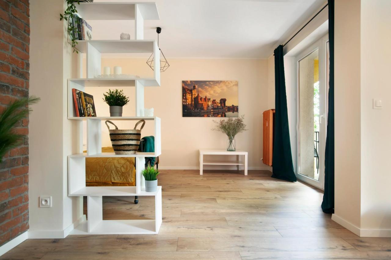 Elite Apartments Center Deluxe กดัญสก์ ภายนอก รูปภาพ